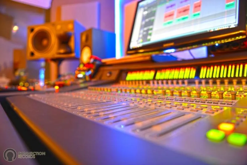 Connection studio — space and equipment 3