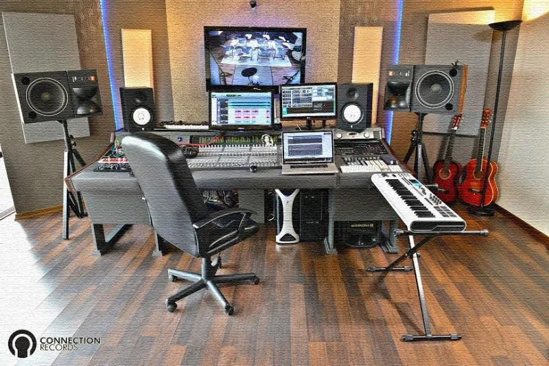 Connection studio — space and equipment 4